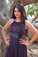 Bhanu Sree at Iddari Madya 18 Movie Opening
